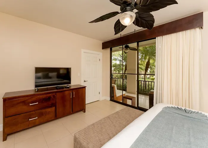 Coco Breeze Private Residence
